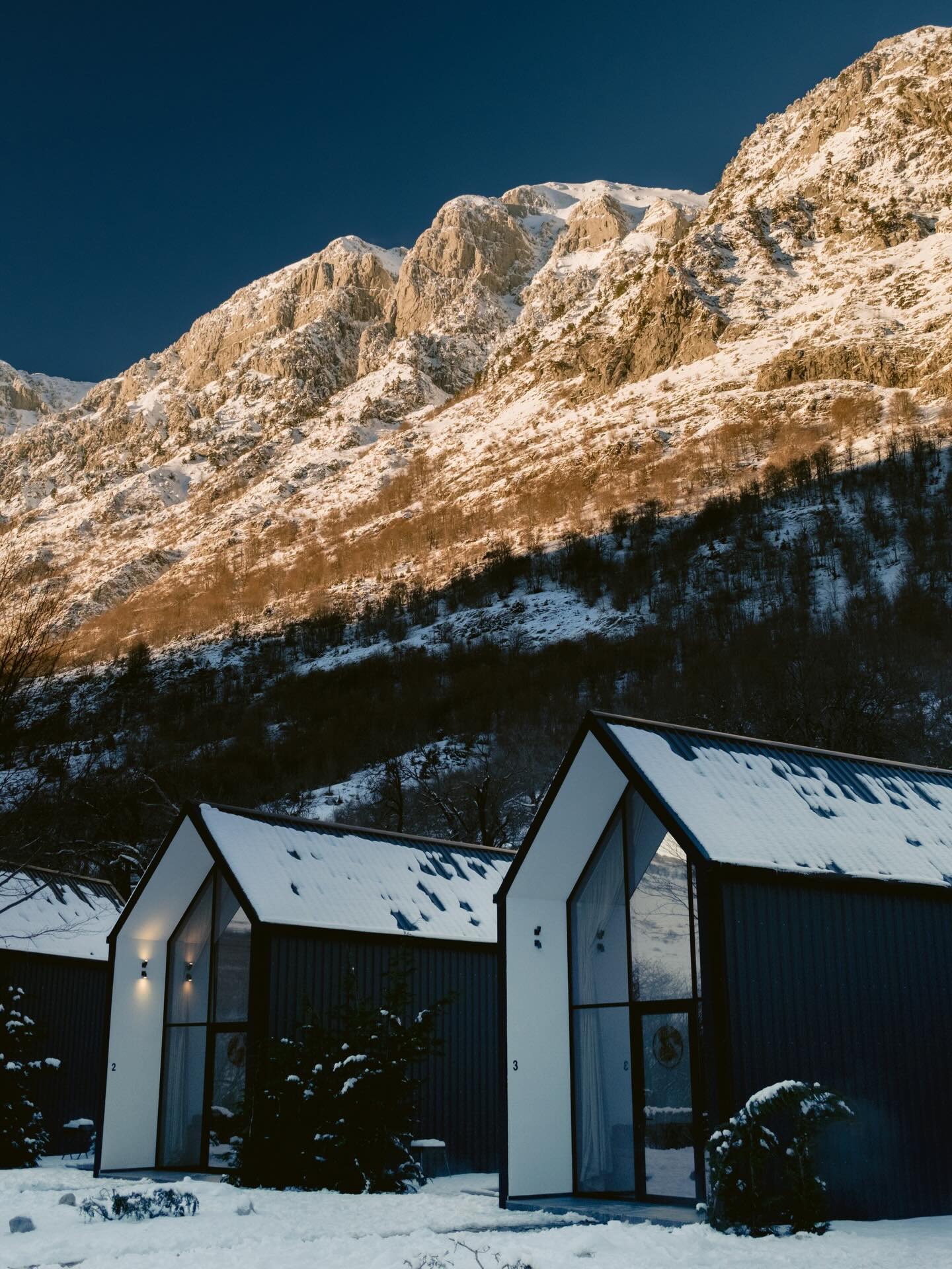 Villas and architecture at North Alpine Villas